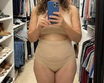 Chloé